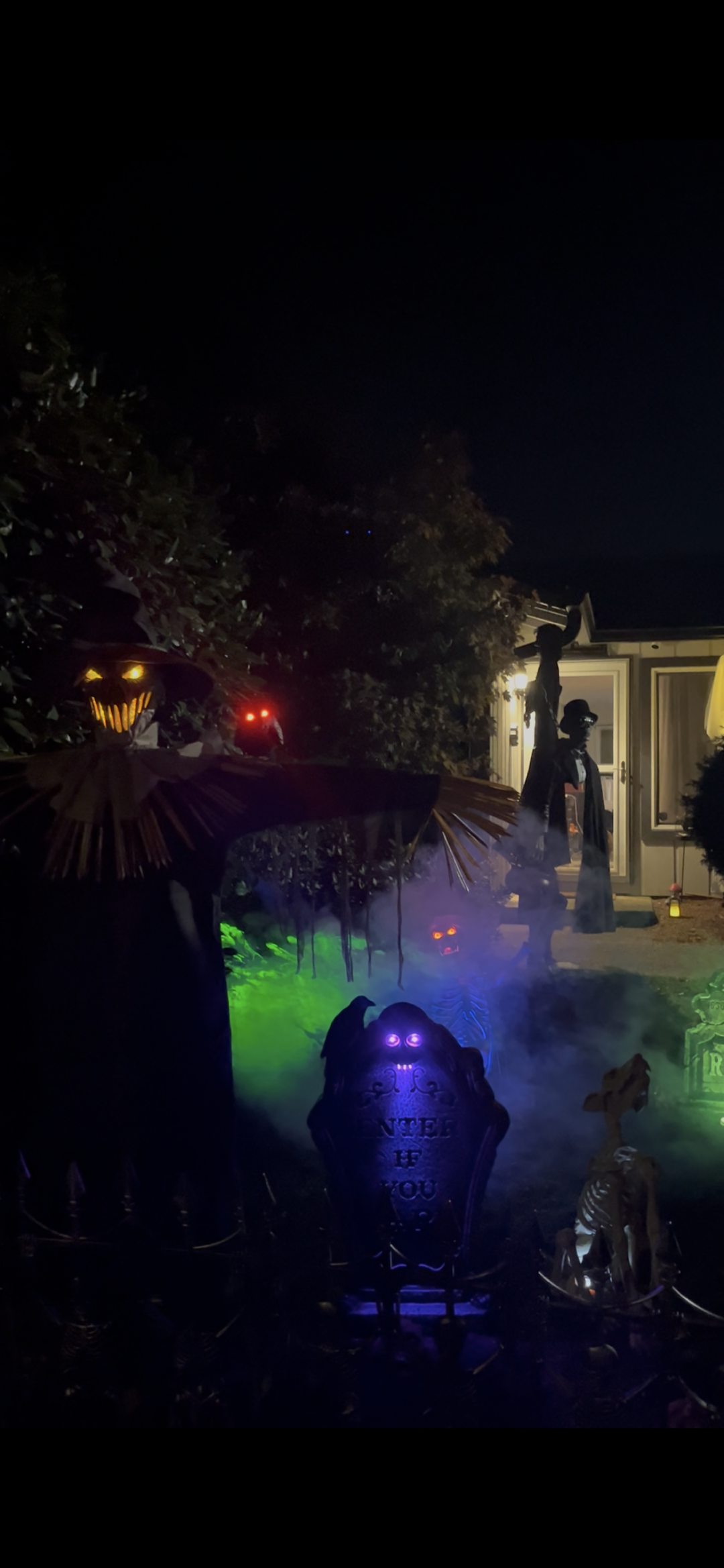 The Halloween Corner 🎃 in Newberg, Oregon
