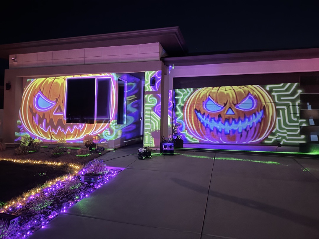 3 Neighbors Halloween Display in Grand Junction, Colorado
