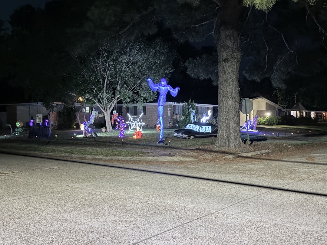 Neck-Twos Haunted Abode in Shreveport, Louisiana