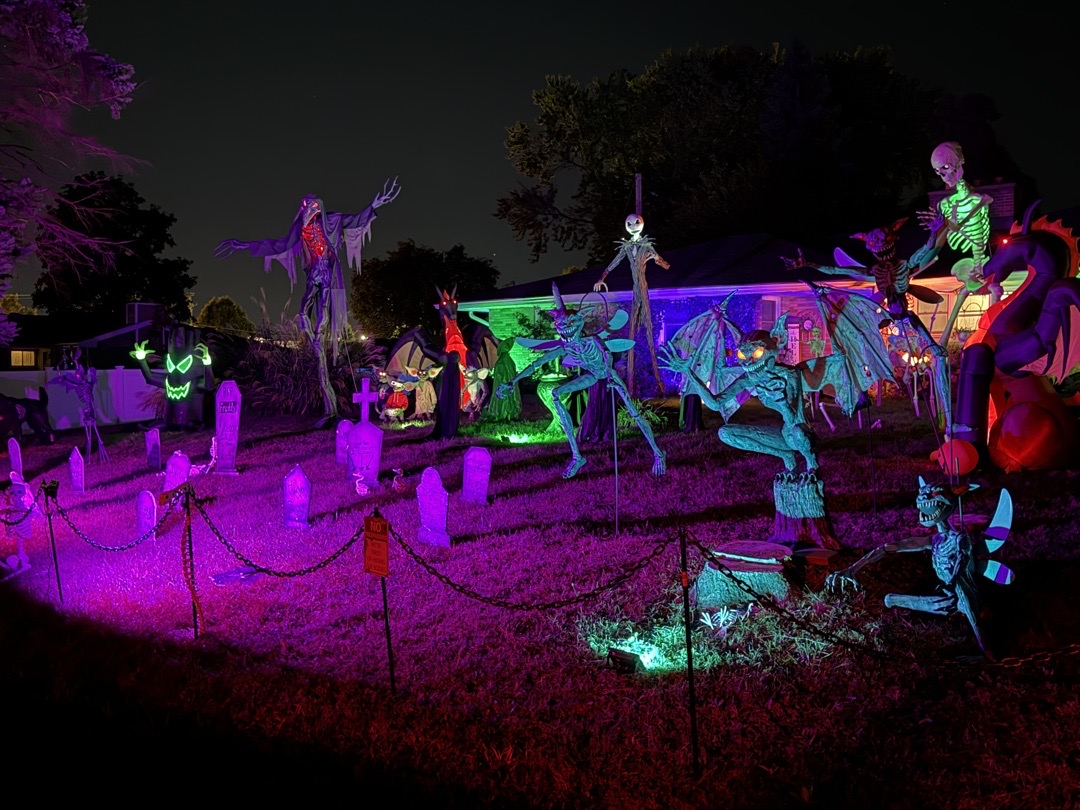 Garden Of Ghouls Drive-Through Haunt in Joliet, Illinois