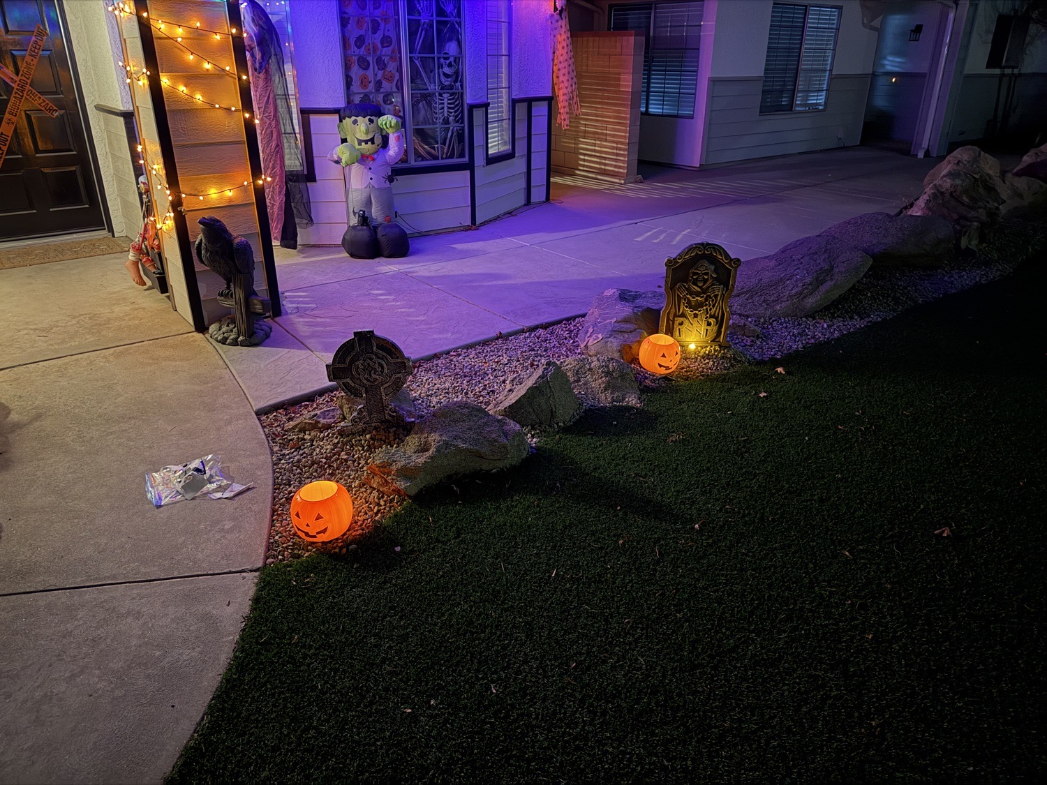 Spooky Porch 🎃 Halloween Haunt in Clovis, California