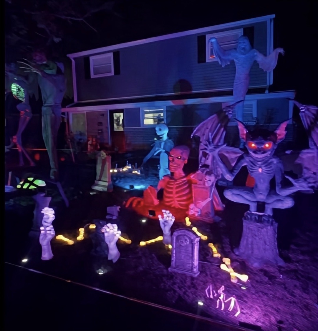 Perch of the Red-Eyed Beast Halloween Haunt in Riverview, Michigan