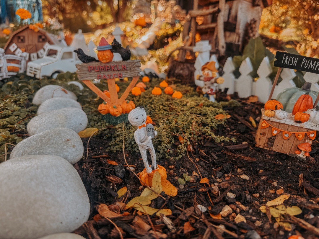 Halloween fairy garden