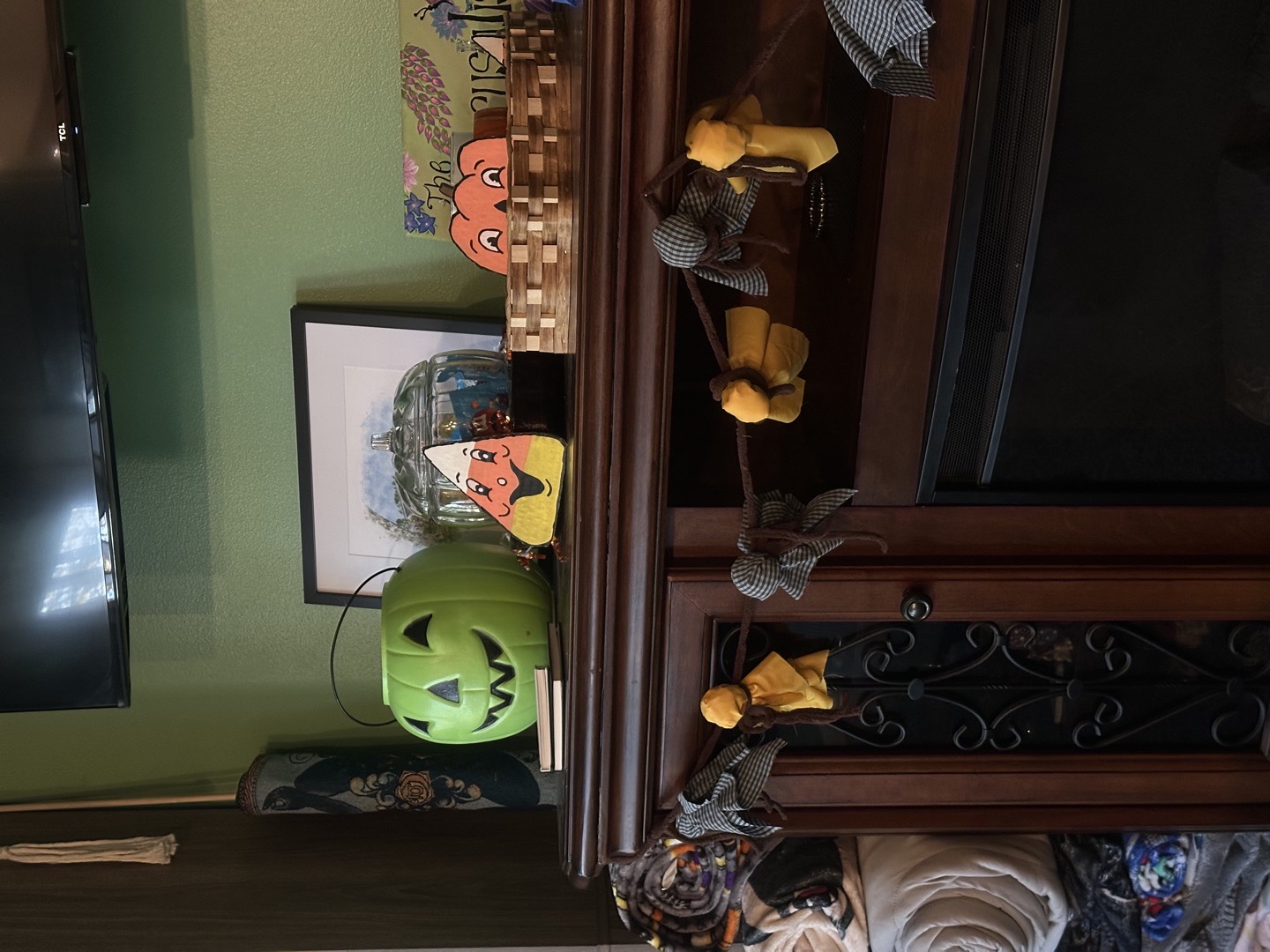Lots Of Trick Or Treat Candy - & Allergy Friendly Halloween Display in Findlay, Ohio