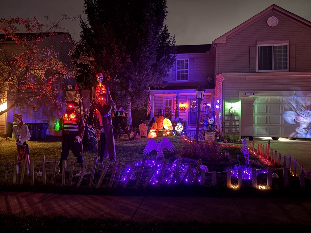 Lange Family Decorations Halloween Haunt in Brunswick, Ohio