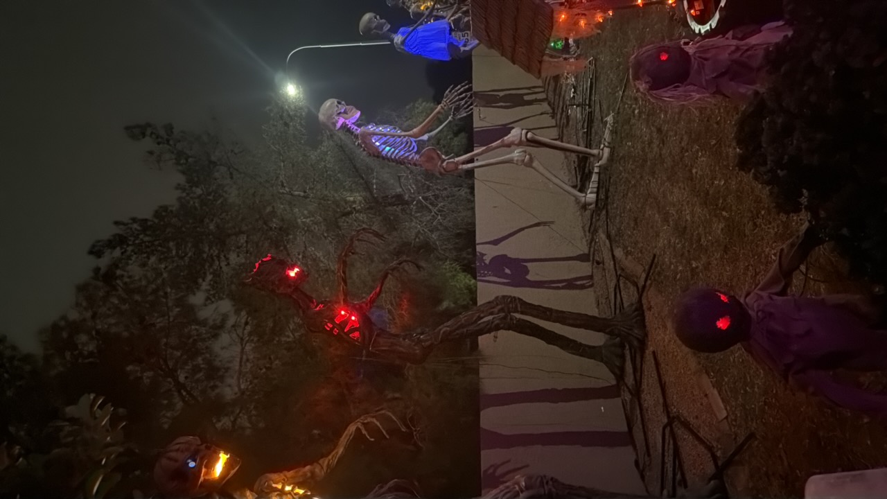 Your Friendly Neighborhood Dungeon Halloween Display in Chandler, Arizona