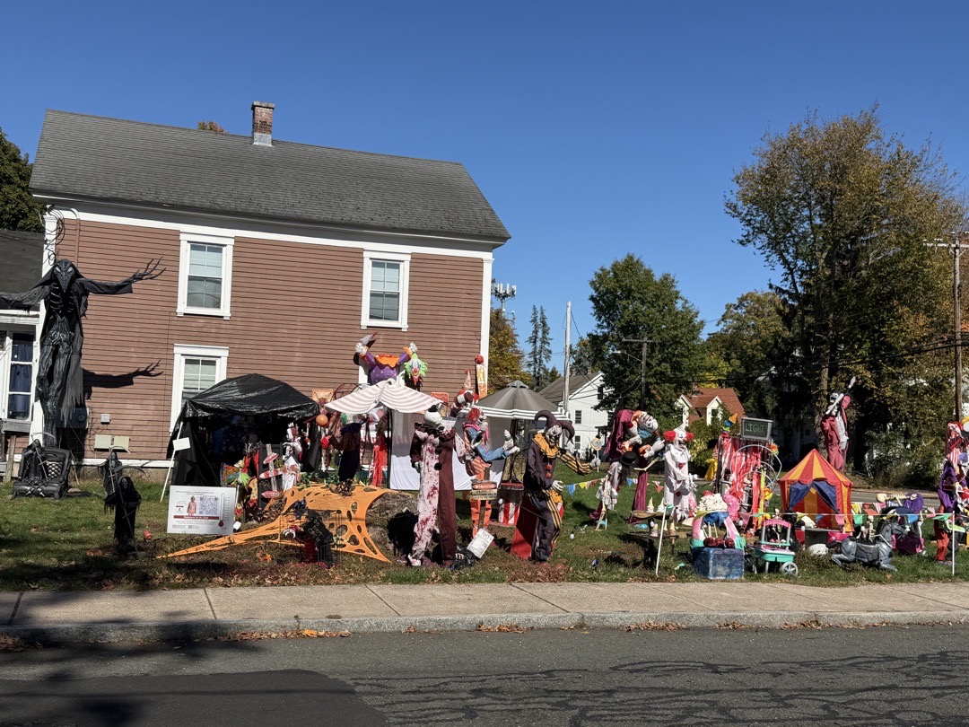 Walnut And Pine Halloween Haunt in Manchester, Connecticut