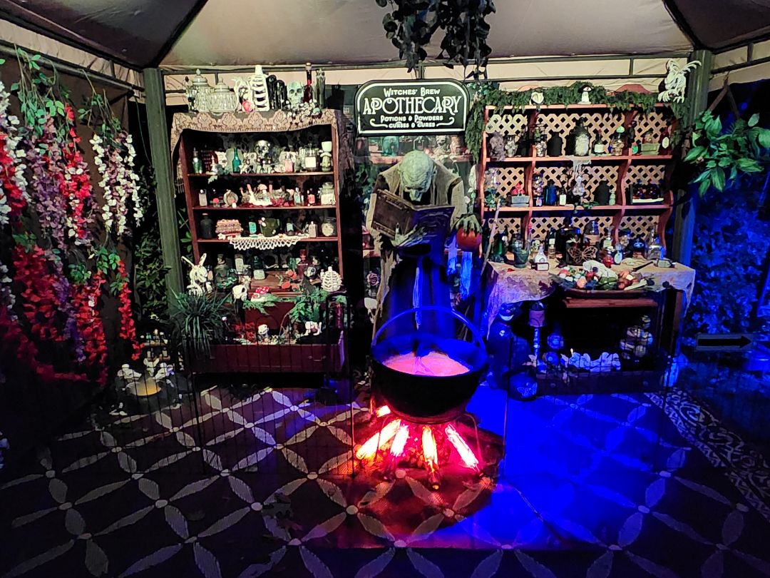 Last House on the Left SJ — halloween haunt in Gloucester Township, NJ
