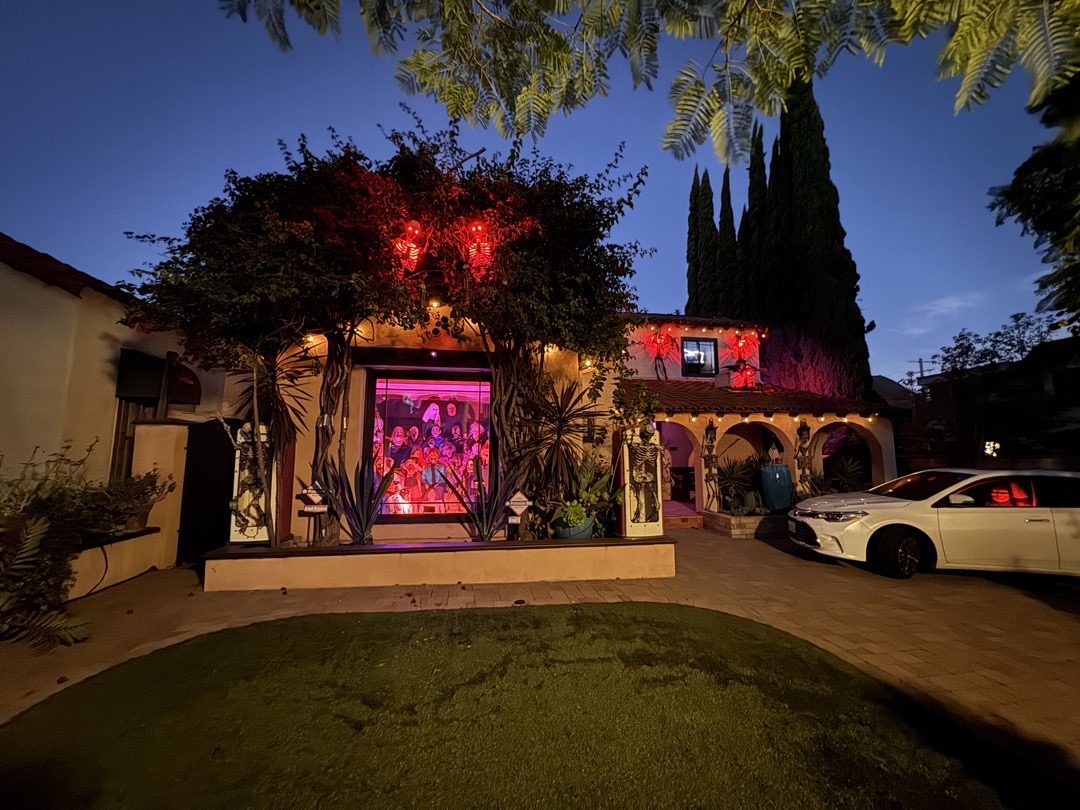 Over 80 Lifesized Monsters Come Outside Oct 31st Only