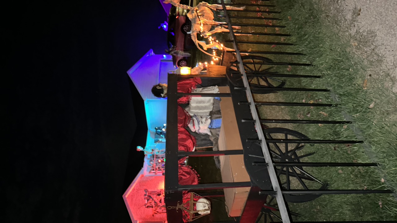 Newhell Yard Display