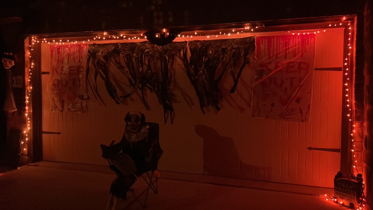 clowning around — haunted house in Jarrell, TX