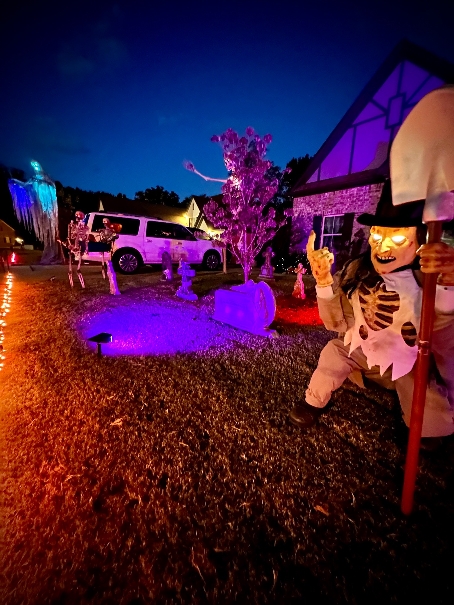 Midnight Manor (formerly Creekmound Manor)