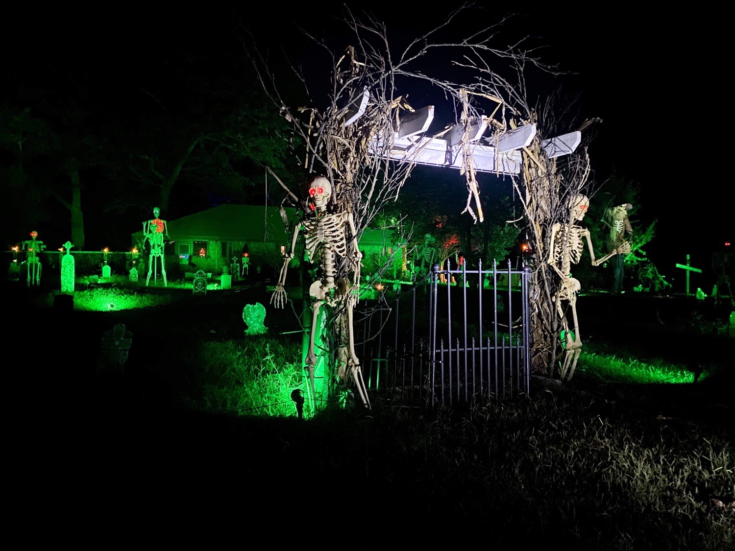 Halloween House on Robin Lane