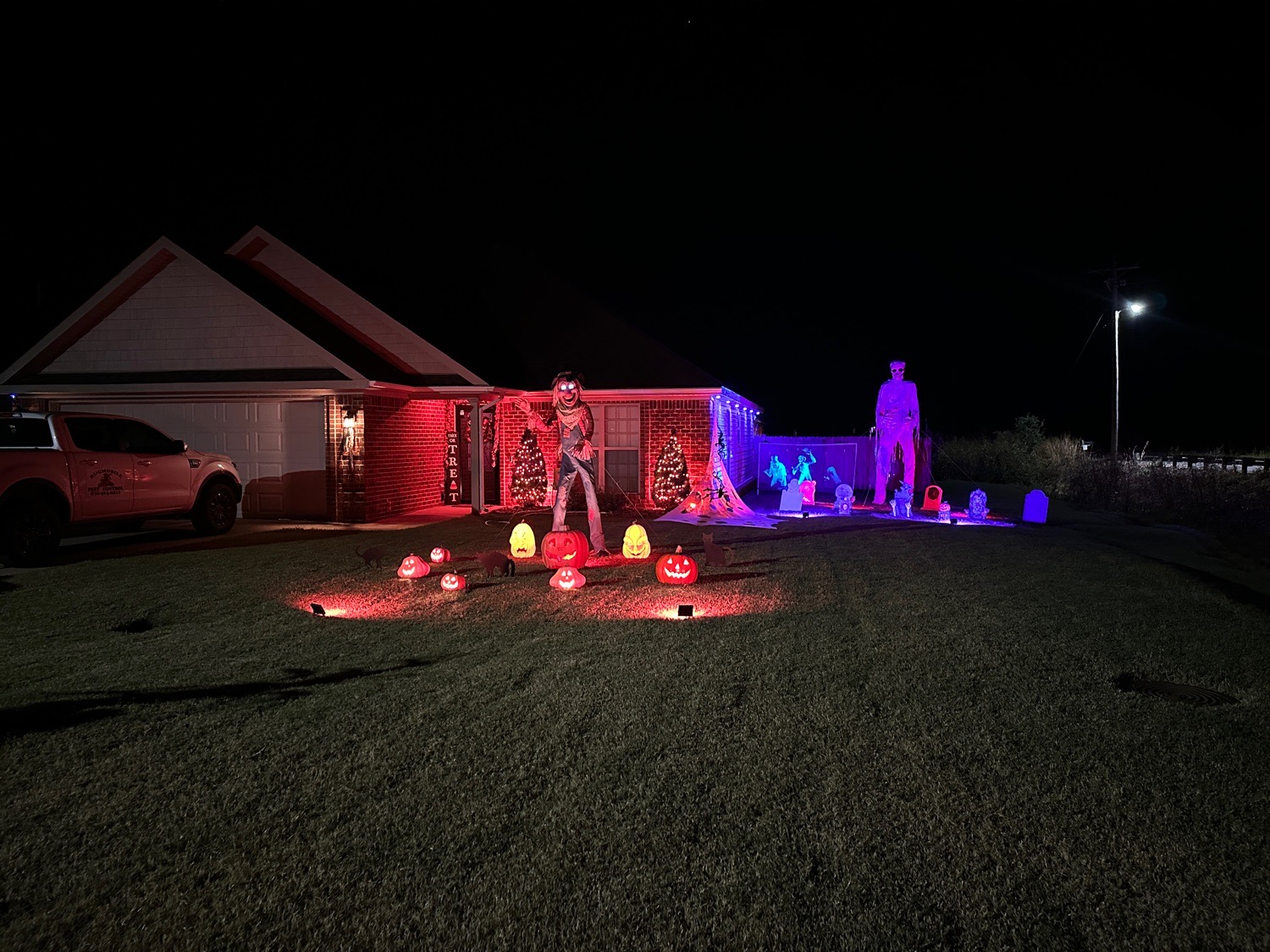 Deerfield Pumpkin Patch & Graveyard