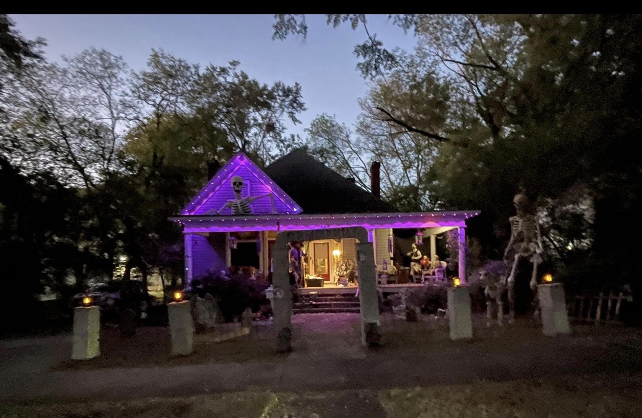 The Kellys Skelly Yard
