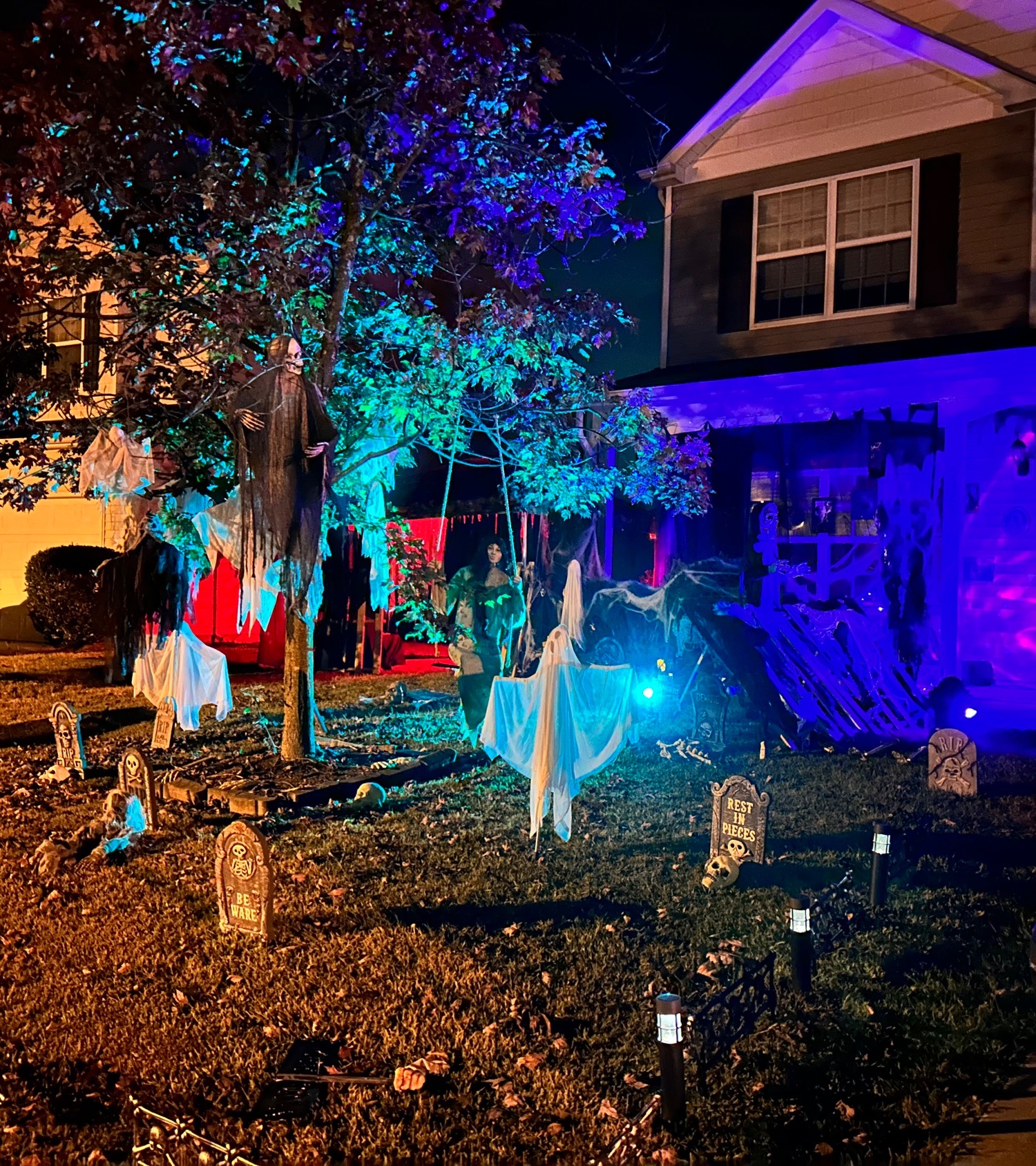 front yard haunted walk