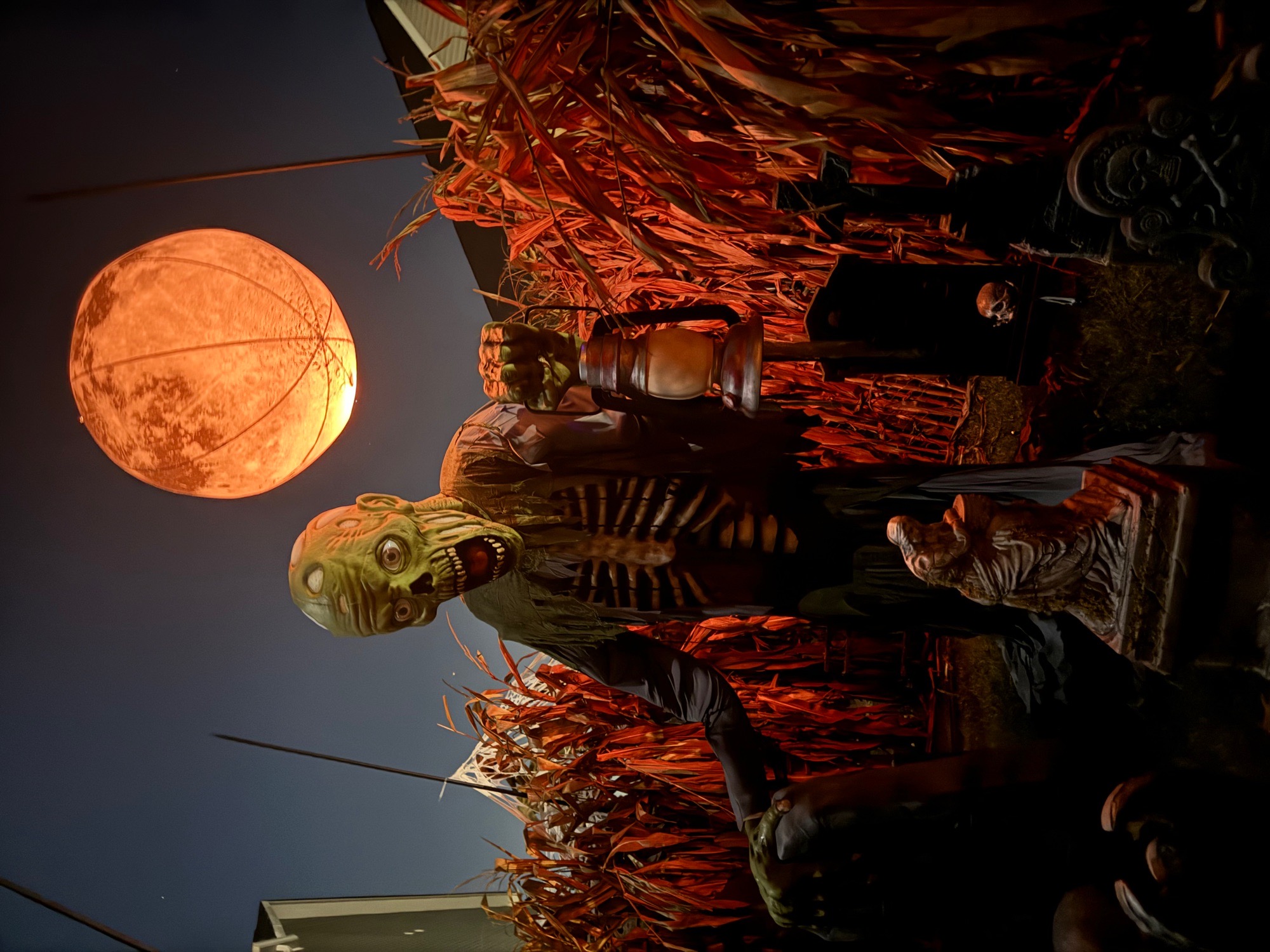 Haunt on granite Dr - drive or walk by
