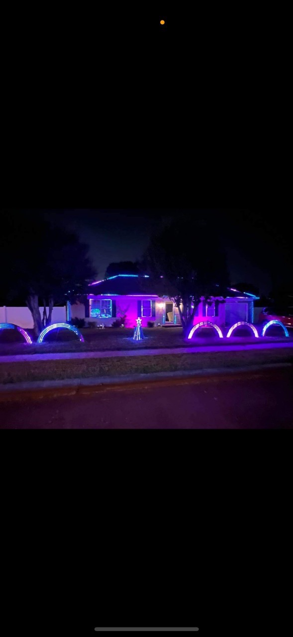 Triple B Light Shows (The Movie House)