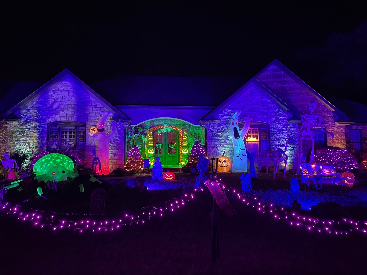 Sandvoss Family Haunted House
