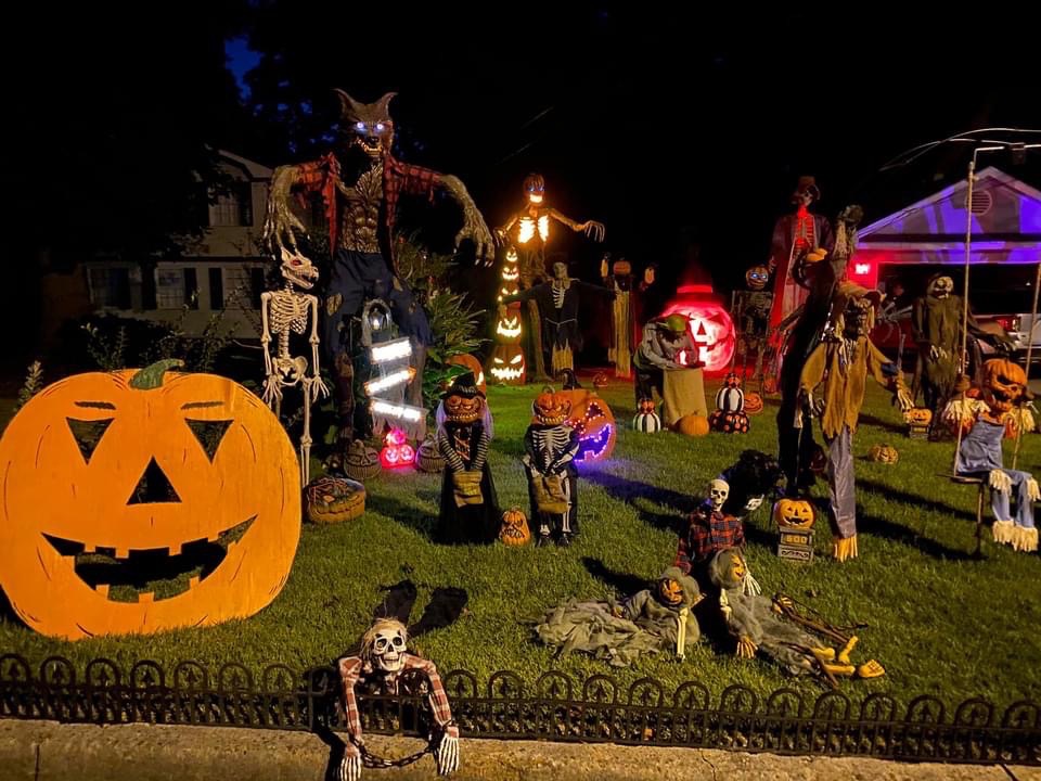 wolff Family haunted yard