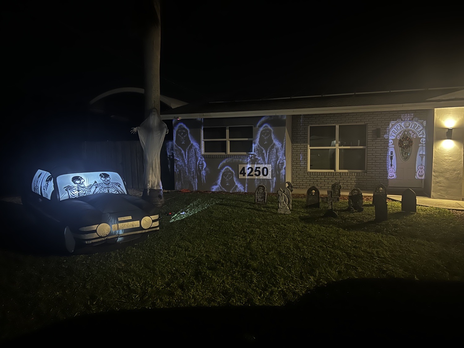 Haunted Graveyard — haunted house in Boca Raton, FL