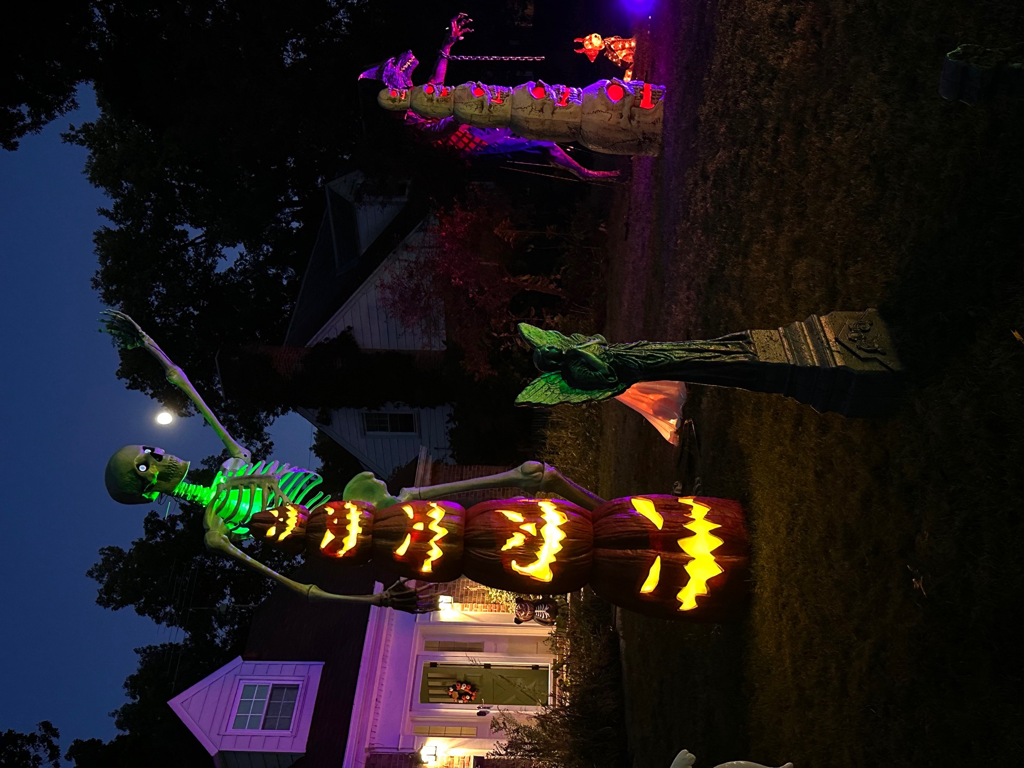 Baywood Manor