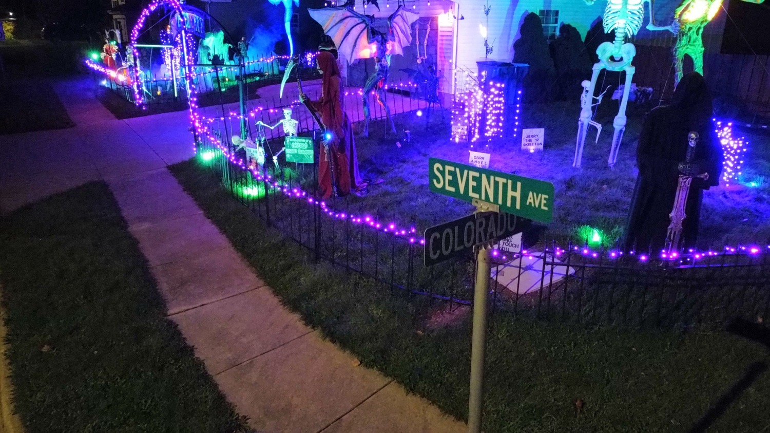 7th Ave cemetery