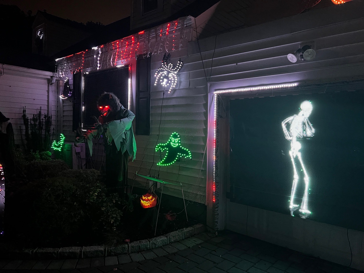 Harrington Ave Light Show