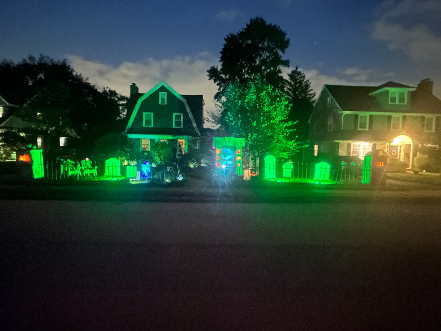 Haunted Graveyard — haunted house in Springfield, PA