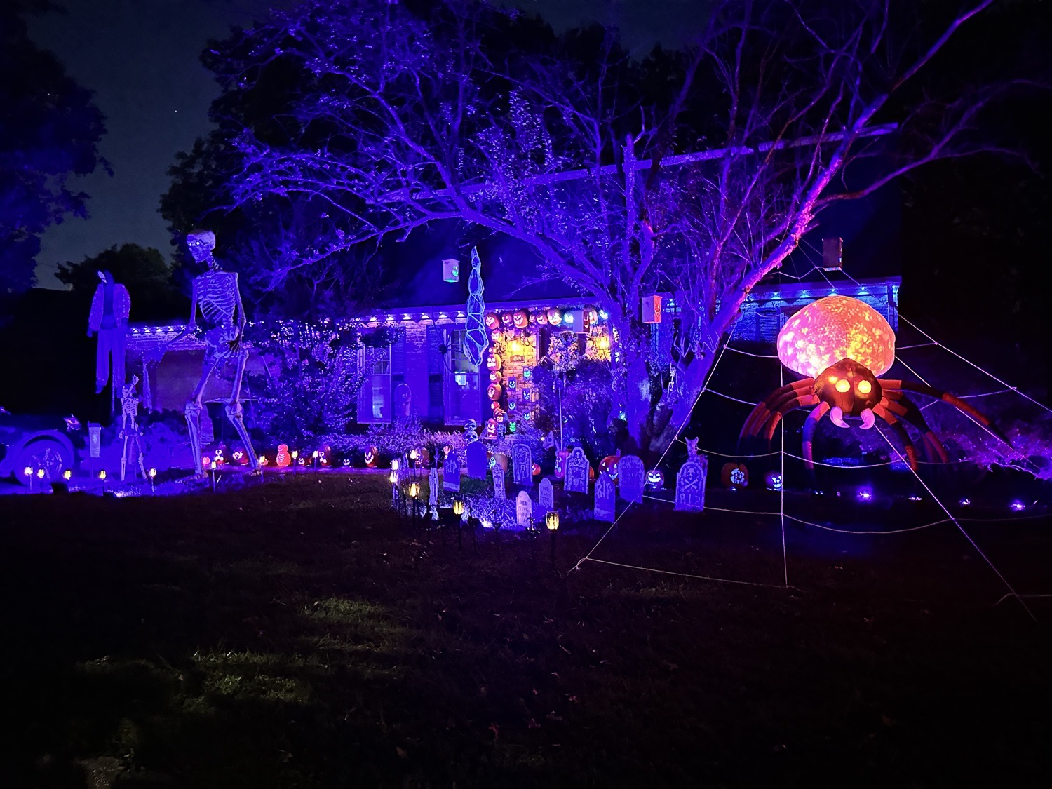 Spooooky on South Griffith Ave