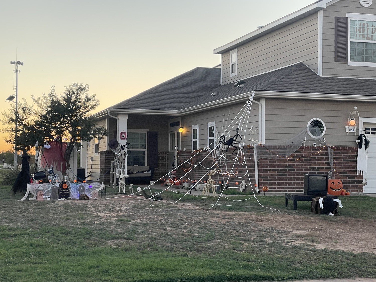 Spooky House!