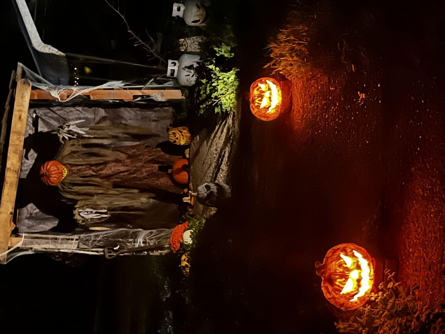 Ravenwood Manor