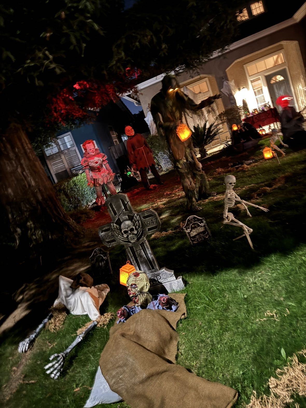 Gil and Susan's fright house