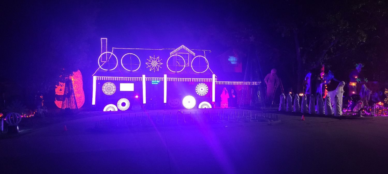 The light show on Etheridge road