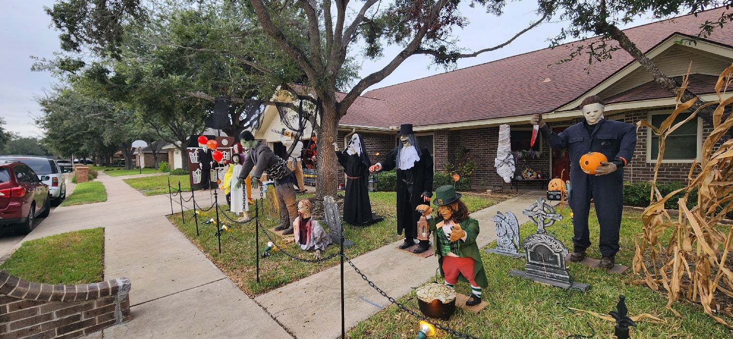 Regency haunted house