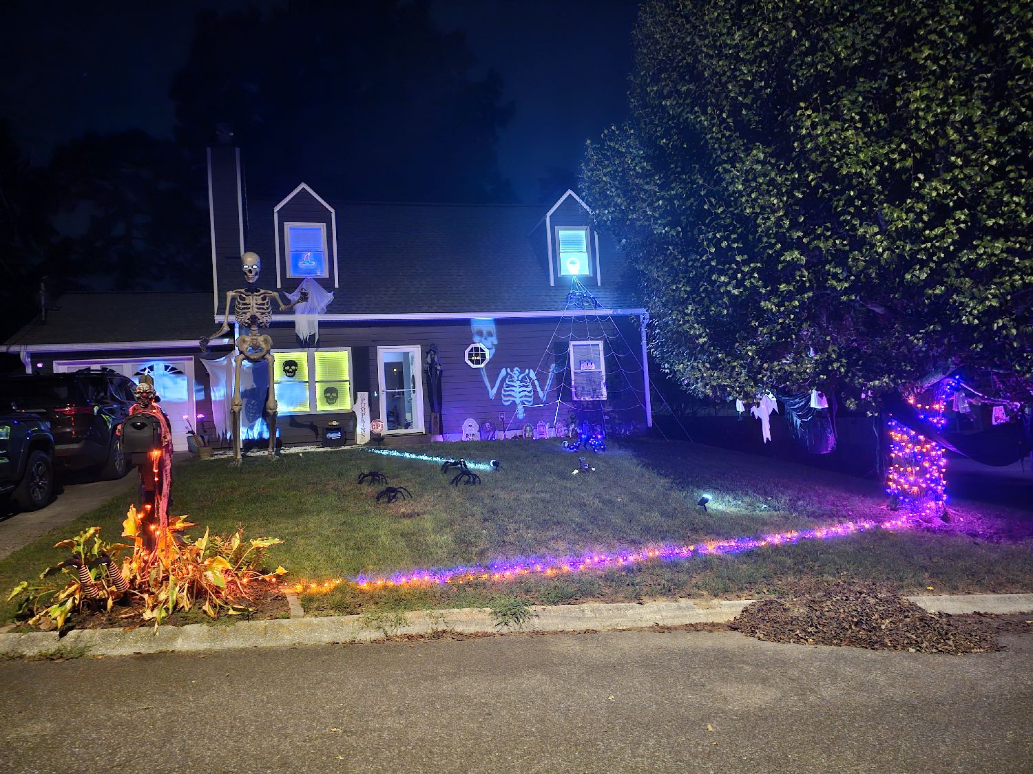 House on Slater Mill Ln
