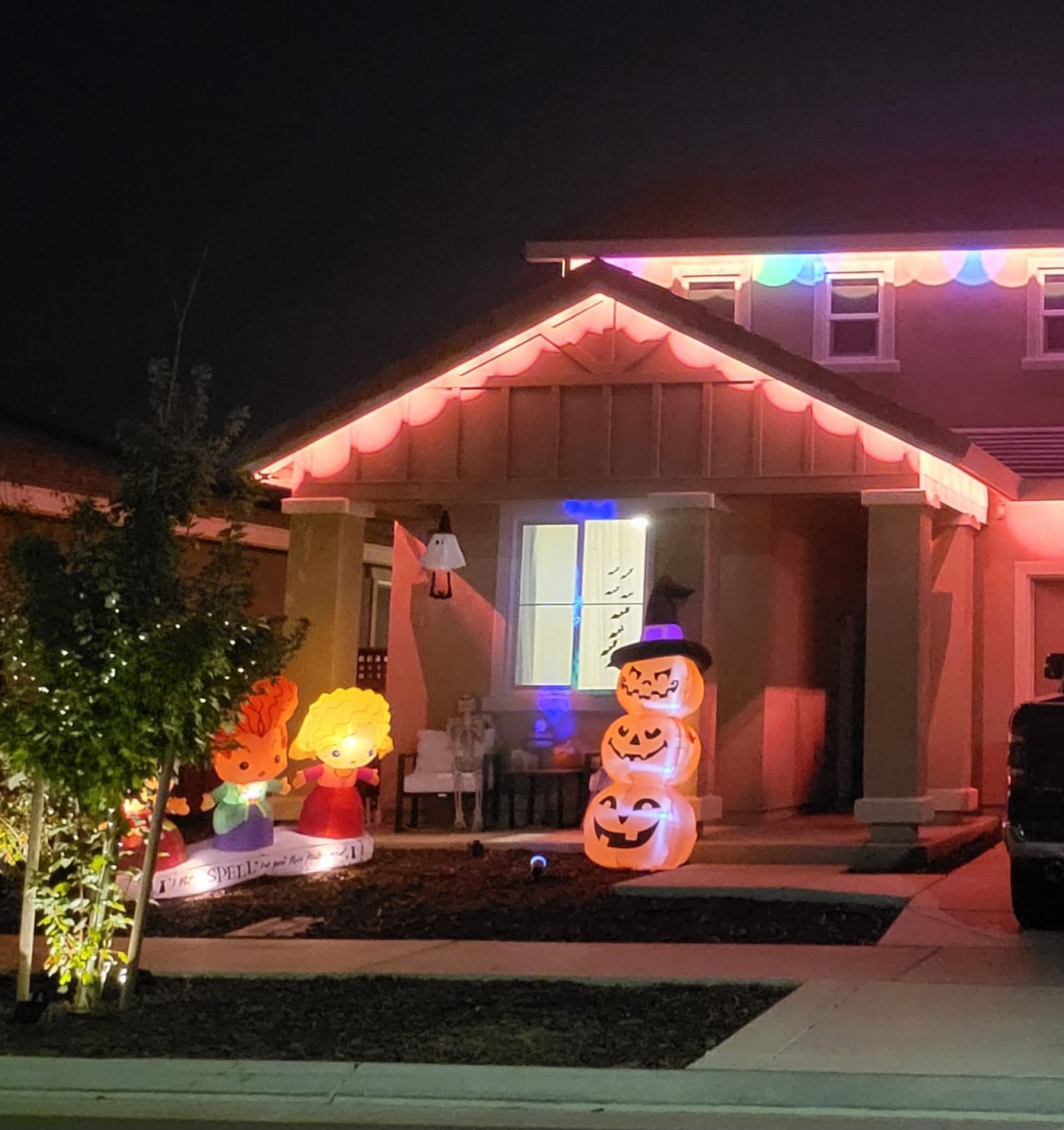Hocus Pocus Halloween Display in Lathrop, California