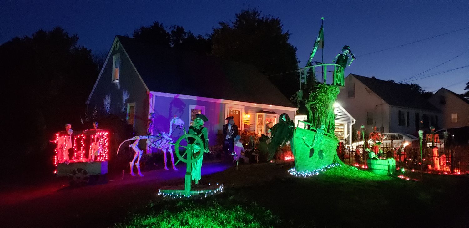 PIRATE HAUNT