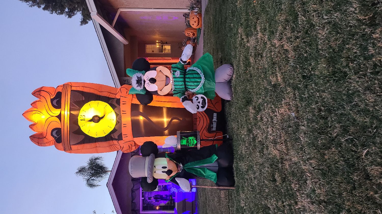 Disney Haunted Mansion Ride homage