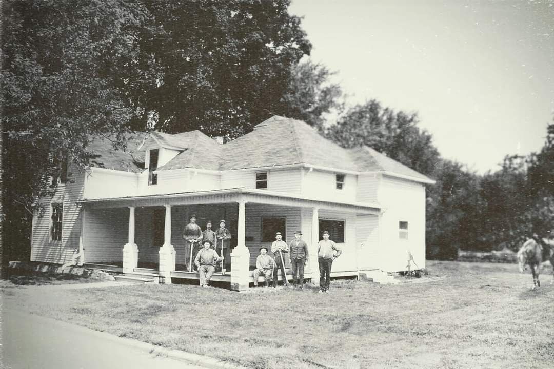 Norfolk Boarding house on Mulberry Street