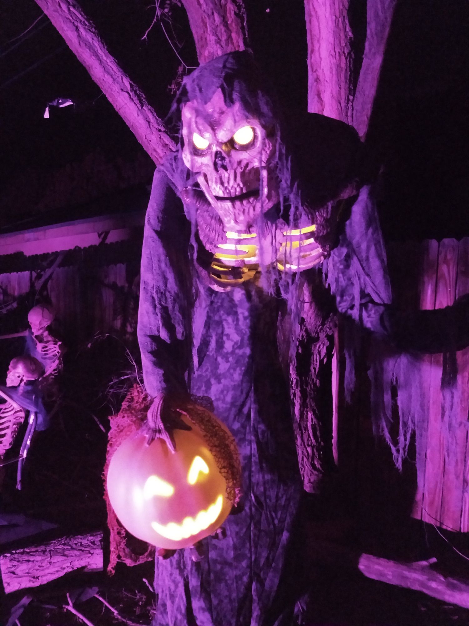 The frodshams' scream stroll