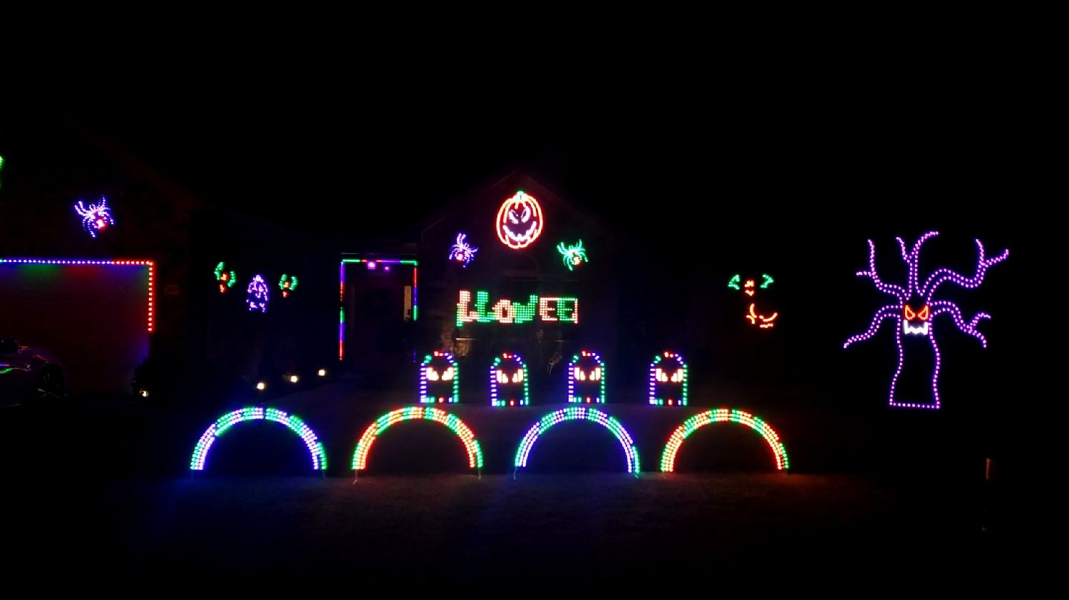 Heritage Farm Light Show