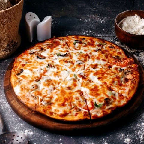 Paneer Cheese Pizza (Small)