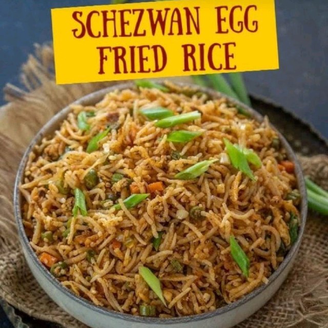Anda Schezwan Rice