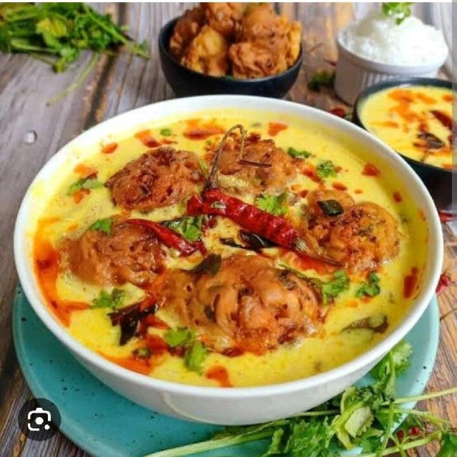 Kadhi Pakoda