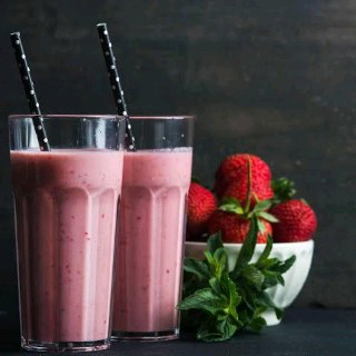 Strawberry Shake