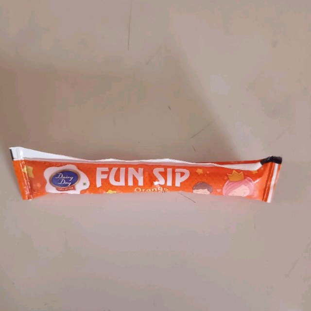 jr.fun sip orange