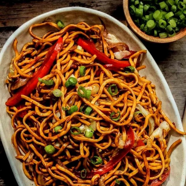 Schezwan Egg Noodles