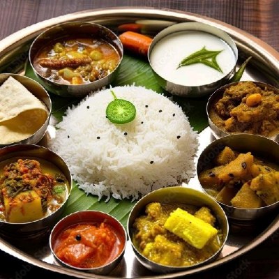Sholo-bhoj chicken Thali 