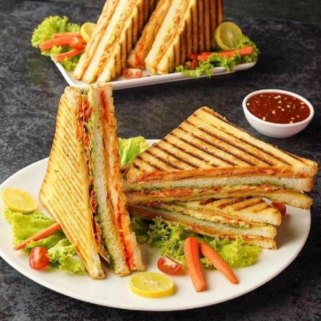 Paneer Sandwich 